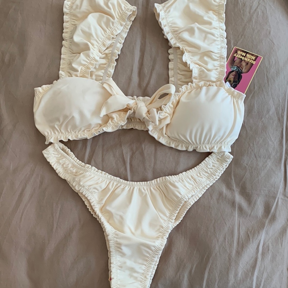 Strawberry Milk Mob - Dairy Maid Bikini - Picture 4 of 4